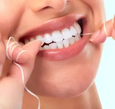 Diş İpi Nedir, Nasıl Kullanılır? - Özel Coşkun Ağız ve Diş Sağlığı Polikliniği